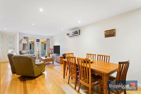 Property photo of 13/1 Ardmillan Road Moonee Ponds VIC 3039
