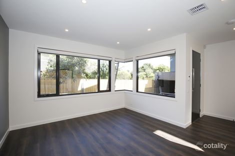 Property photo of 2/29 Baratta Street Doncaster East VIC 3109