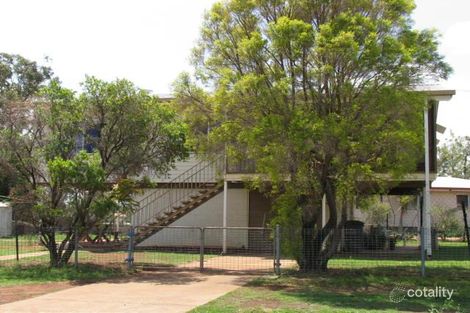 19 Milligan St, Oakey, QLD 4401