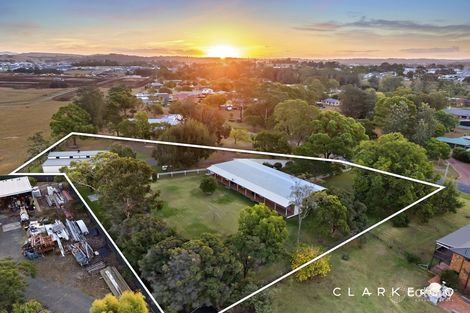 3 Dunnering Cl, Lochinvar, NSW 2321