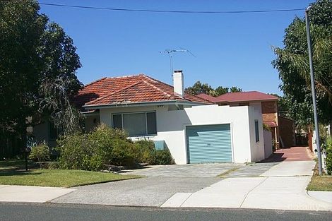 27a Coleman Cres, Melville, WA 6156