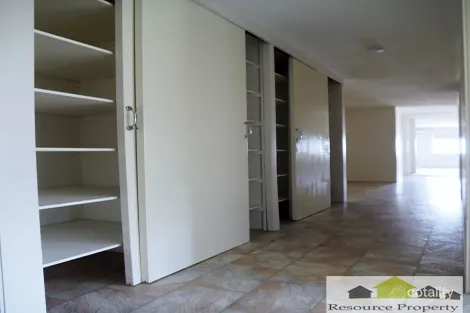 Property photo of 110 Hannah Crescent Dysart QLD 4745