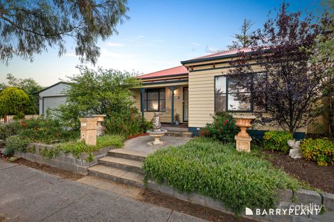 Property photo of 3 Oakbank Close Berwick VIC 3806