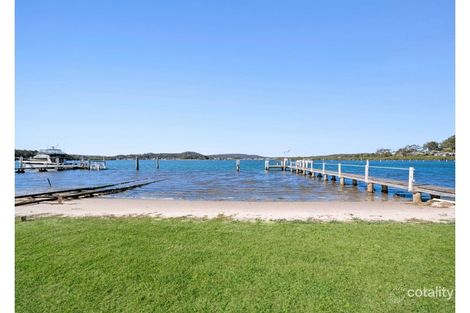 39 Nautilus Cres, St Huberts Island, NSW 2257
