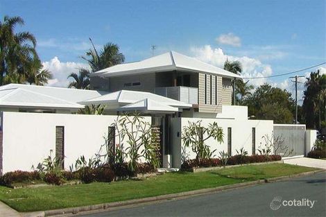 2 Coorabin St, Warana, QLD 4575