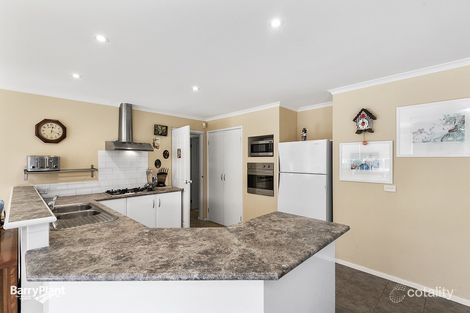 Property photo of 41 Foxwood Drive Point Cook VIC 3030