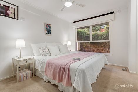 Property photo of 144 Mountain View Parade Rosanna VIC 3084