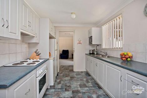Property photo of 4 Lindfield Place Dean Park NSW 2761