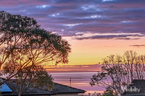 Property photo of 18 Barrow Street Mount Martha VIC 3934