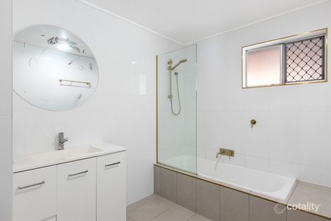 Property photo of 7 Kirklees Street Newtown QLD 4350