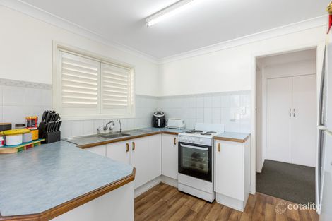 Property photo of 7 Kirklees Street Newtown QLD 4350