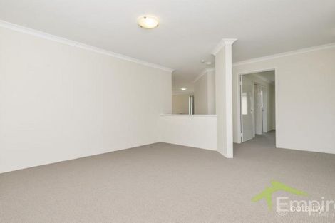 Property photo of 8 Marloo Street Wattle Grove WA 6107