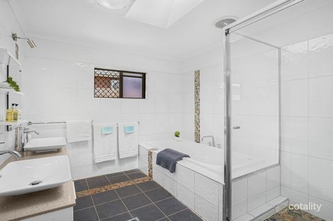 Property photo of 185 Harvey Road Redlynch QLD 4870