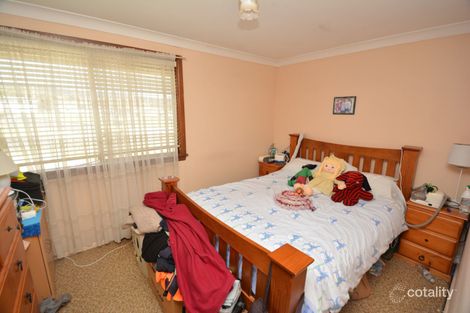 Property photo of 19 Inner Crescent Bowenfels NSW 2790