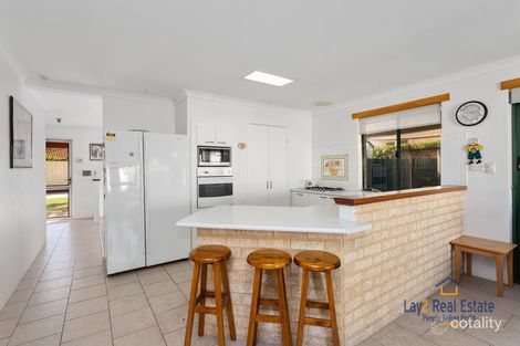 Property photo of 10 McKinley Court Caversham WA 6055