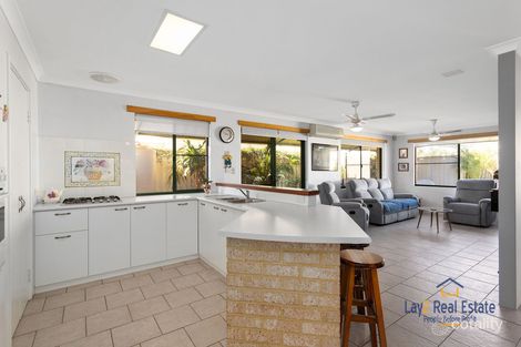Property photo of 10 McKinley Court Caversham WA 6055