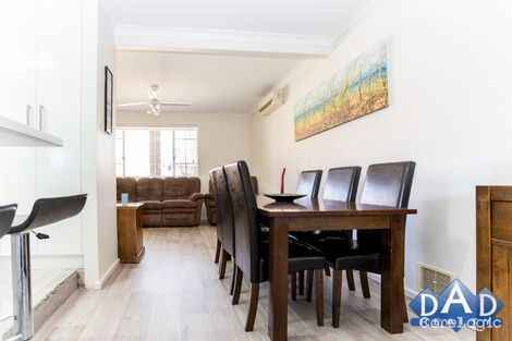 Property photo of 6 Aylesbury Place Australind WA 6233