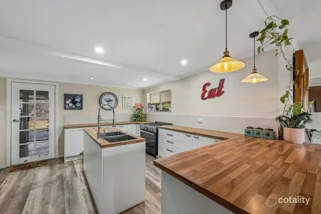 Property photo of 71 Winchester Crescent Cooks Gap NSW 2850