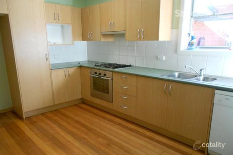 Property photo of 2/31-32 Royal Avenue Glen Huntly VIC 3163