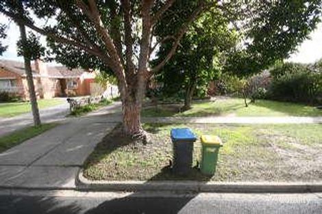 28 Pine Rd, Bayswater, VIC 3153