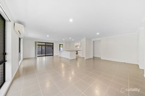 Property photo of 2 Acer Place Redland Bay QLD 4165
