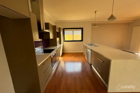 Property photo of 4 Saxon Street Cameron Park NSW 2285
