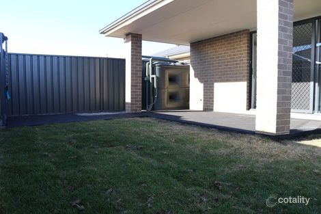 2/27 Gladioli Ave, Hamlyn Terrace, NSW 2259