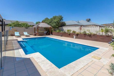 Property photo of 26 Dillwynia Crescent Jerrabomberra NSW 2619