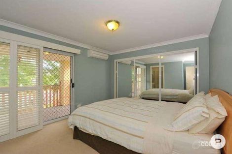 Property photo of 82 Manchester Terrace Indooroopilly QLD 4068