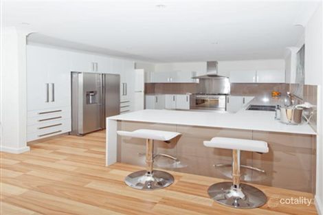 Property photo of 18 Yalpara Avenue Rostrevor SA 5073