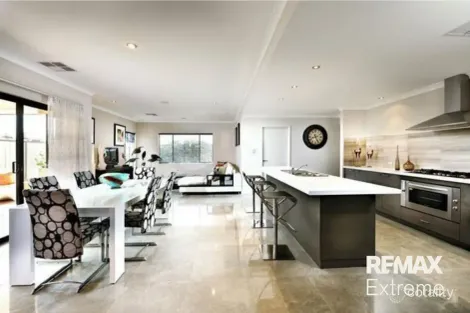 Property photo of 9 Solaia Loop Woodvale WA 6026