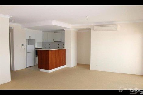 Property photo of 91 Rockingham Beach Road Rockingham WA 6168