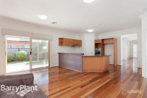 Property photo of 5 Winton Grange Point Cook VIC 3030