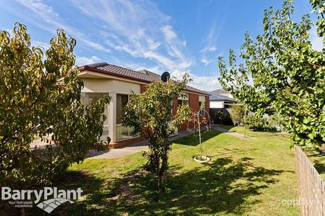 Property photo of 5 Winton Grange Point Cook VIC 3030