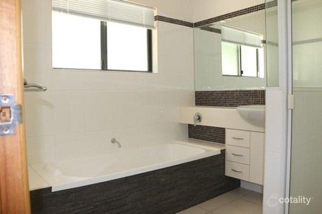 Property photo of 2/61 Country Road Cannonvale QLD 4802