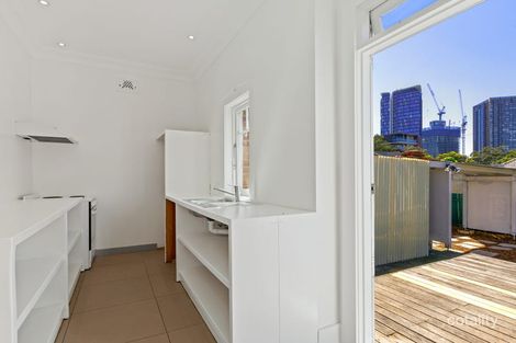 Property photo of 8 Park Road St Leonards NSW 2065