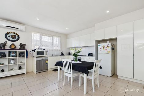 Property photo of 10 Cider Circuit Darley VIC 3340