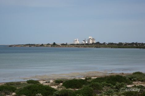 Property photo of 70 Decres Bay Road Ceduna SA 5690