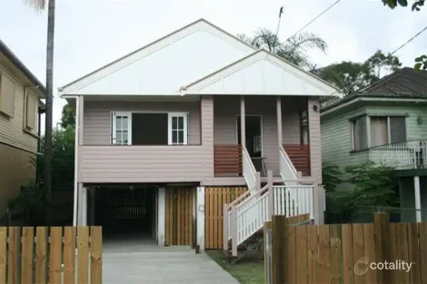34 Lancelot St, Tennyson, QLD 4105