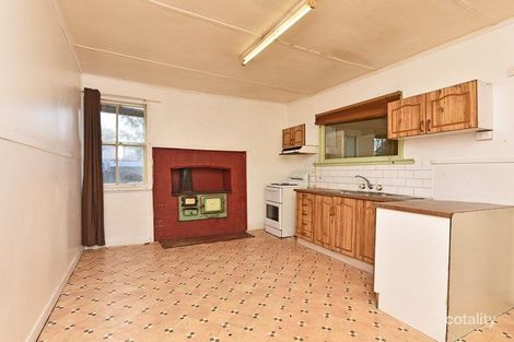 Property photo of 64 Seventh Street Weston NSW 2326