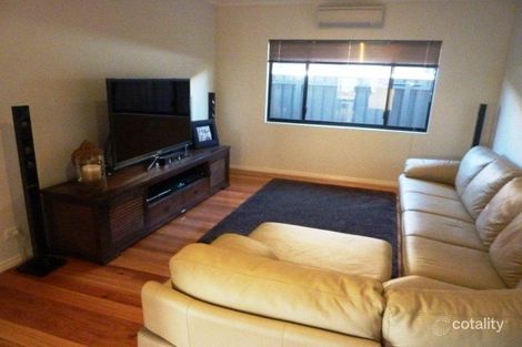 Property photo of 33 Bettong Bend Baynton WA 6714