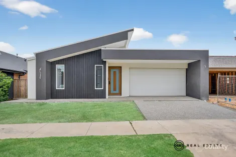 21 Stream St, Mount Duneed, VIC 3217