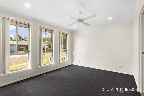 Property photo of 5 Midfield Close Rutherford NSW 2320