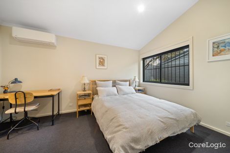 Property photo of 10 Rymill Place Mawson ACT 2607