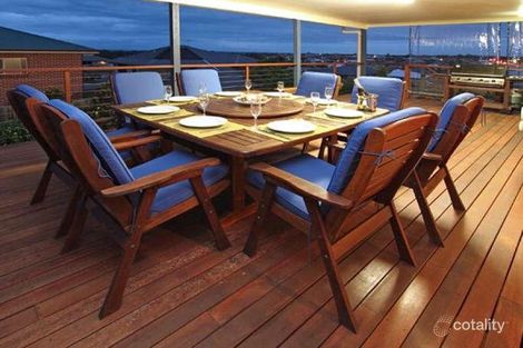 Property photo of 65 Morris Circuit Thornlands QLD 4164