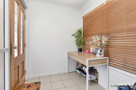 Property photo of 5 Chalmers Crescent Emerald QLD 4720