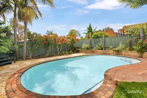 Property photo of 18 Blaxland Drive Illawong NSW 2234