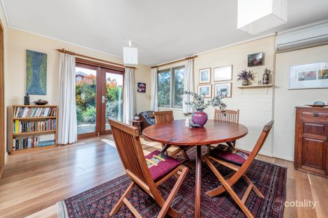 Property photo of 5 Wisdom Place Hughes ACT 2605