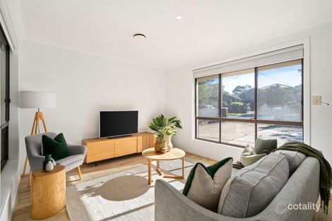 Property photo of 33 Charlbury Grove St Albans VIC 3021