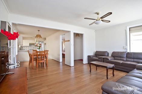 Property photo of 13 Quinn Street Deer Park VIC 3023